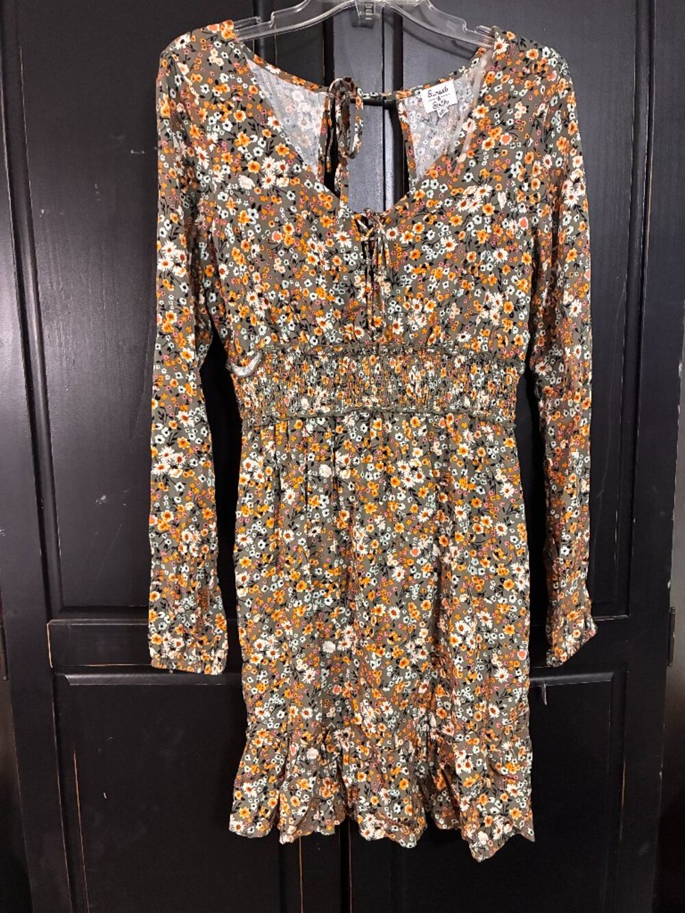 NWT Long sleeve Floral Peasant Cottage Boho Smocked Dress M Sage Fall Hippie